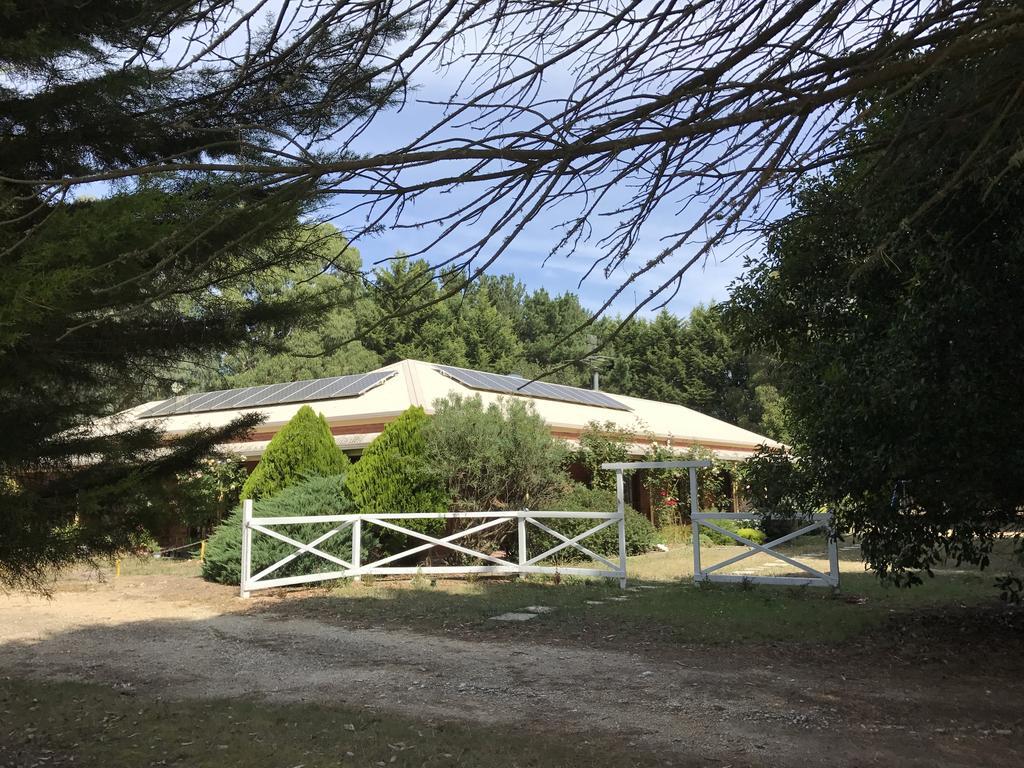 Enfield Helen'S Homestead מראה חיצוני תמונה